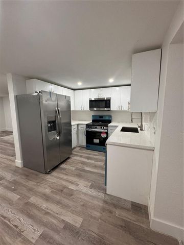 653 NE 71ST AVENUE, Ocala, FL 34470