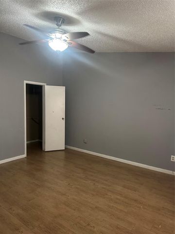 11630 White Water Trail, Houston, TX 77013