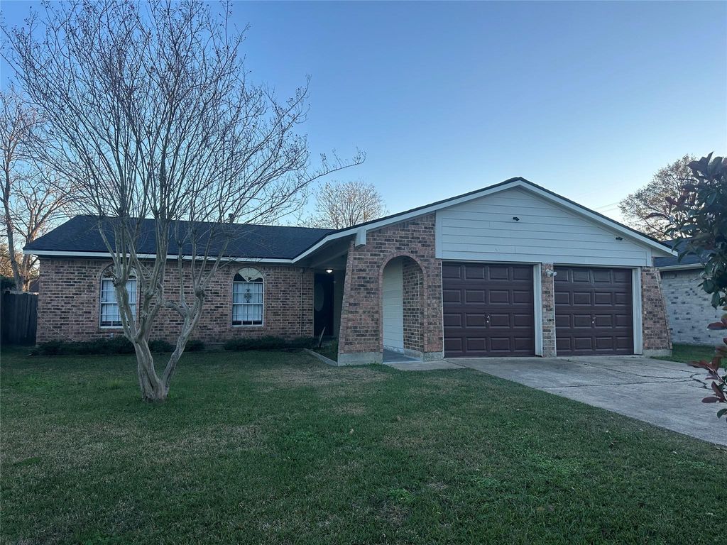 11630 White Water Trail, Houston, TX 77013