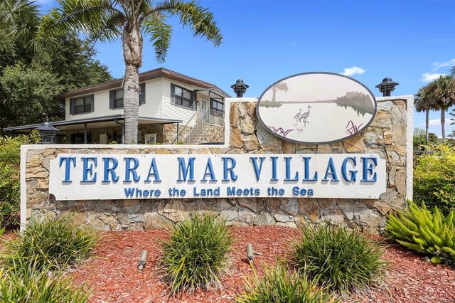 102 ASH STREET, Edgewater, FL 32141