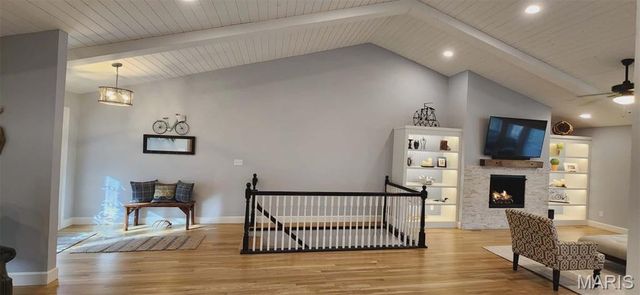 1497 S Lake Sherwood Drive, Marthasville, MO 63357