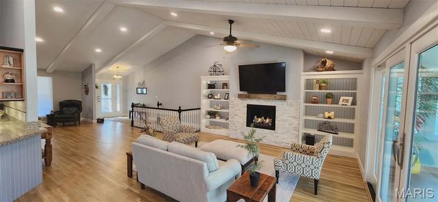 1497 S Lake Sherwood Drive, Marthasville, MO 63357