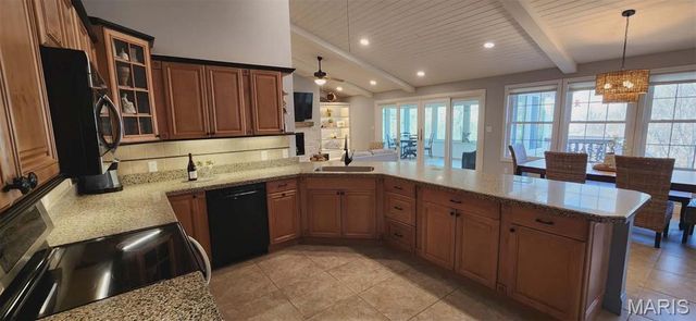 1497 S Lake Sherwood Drive, Marthasville, MO 63357