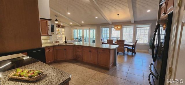 1497 S Lake Sherwood Drive, Marthasville, MO 63357