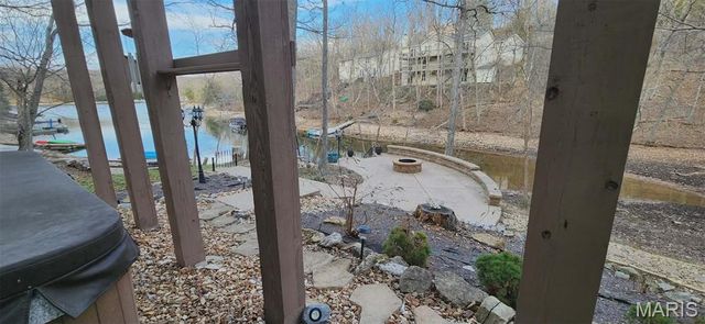 1497 S Lake Sherwood Drive, Marthasville, MO 63357