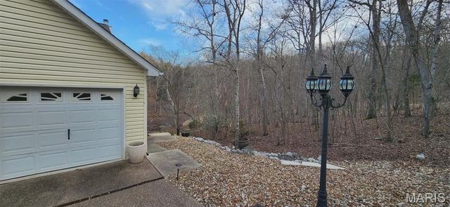 1497 S Lake Sherwood Drive, Marthasville, MO 63357