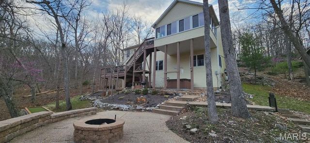 1497 S Lake Sherwood Drive, Marthasville, MO 63357