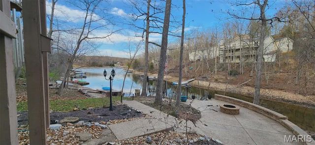 1497 S Lake Sherwood Drive, Marthasville, MO 63357