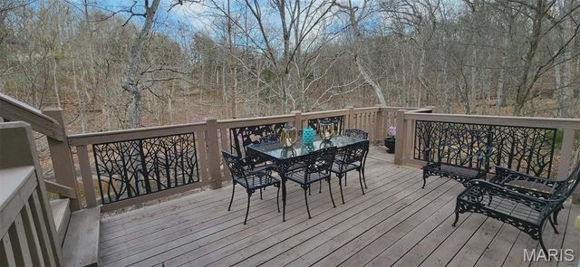 1497 S Lake Sherwood Drive, Marthasville, MO 63357