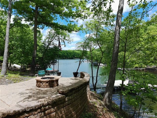 1497 S Lake Sherwood Drive, Marthasville, MO 63357