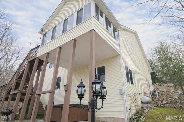 1497 S Lake Sherwood Drive, Marthasville, MO 63357