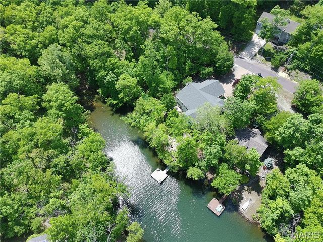 1497 S Lake Sherwood Drive, Marthasville, MO 63357