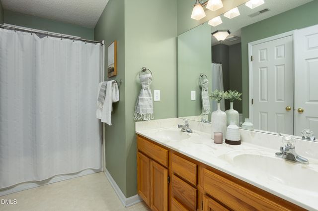114 Wenonah Way, Durham, NC 27713