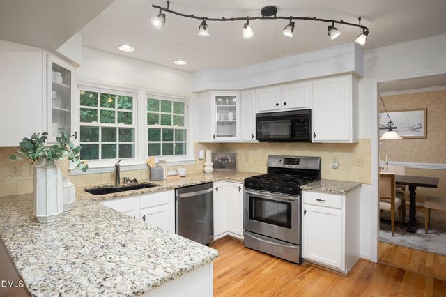 114 Wenonah Way, Durham, NC 27713