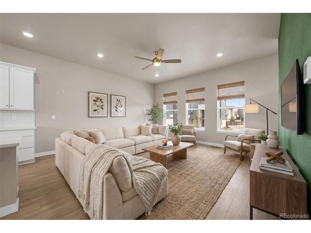 6231 Dayton Ct, Denver, CO 80238