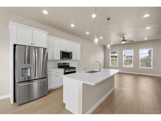 6231 Dayton Ct, Denver, CO 80238