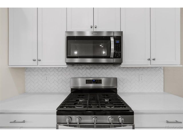 6231 Dayton Ct, Denver, CO 80238