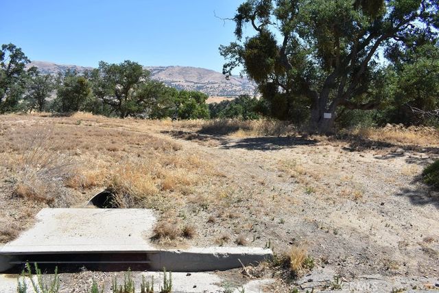 22948 Rim, Tehachapi, CA 93561