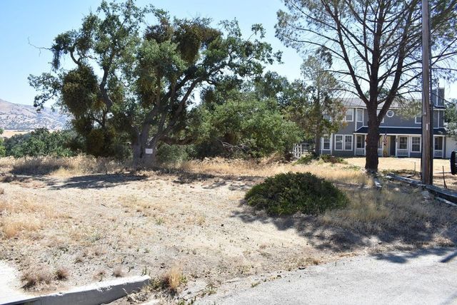22948 Rim, Tehachapi, CA 93561