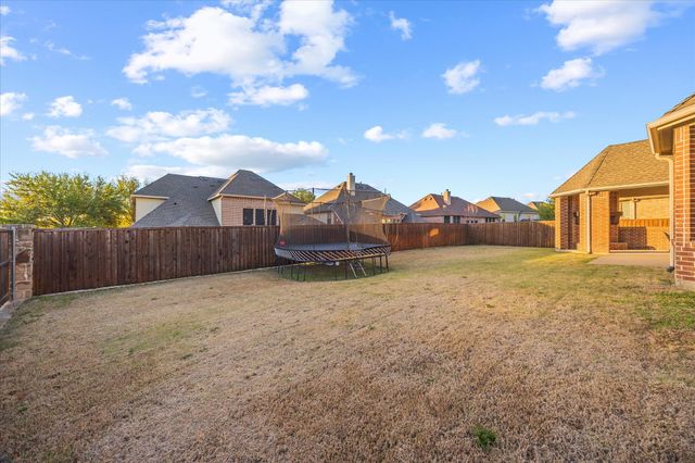 201 Chatfield Drive, Rockwall, TX 75087