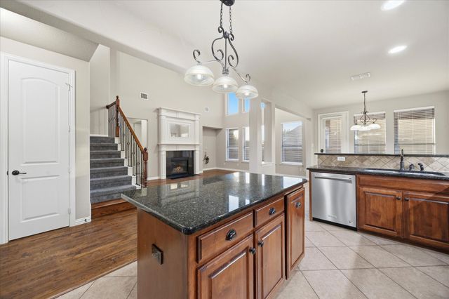 201 Chatfield Drive, Rockwall, TX 75087