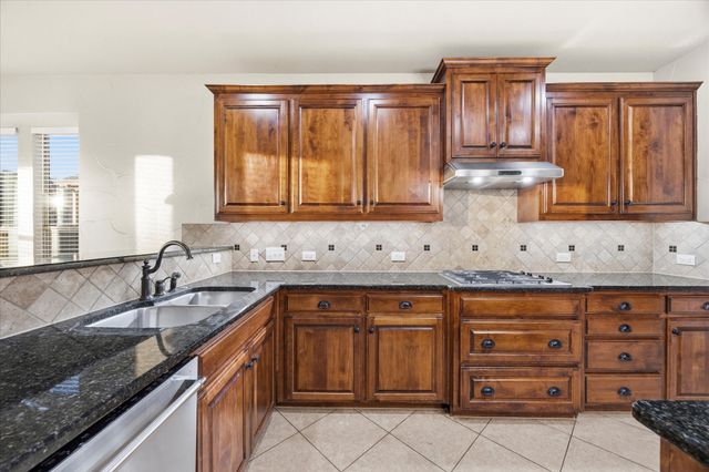 201 Chatfield Drive, Rockwall, TX 75087