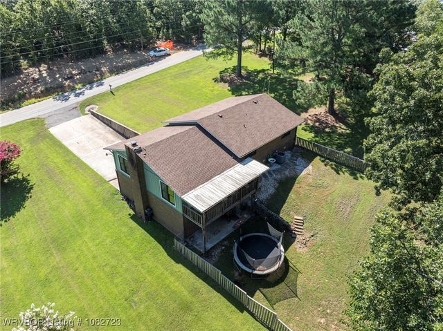 911 Hillcrest Drive, Greenwood, AR 72936