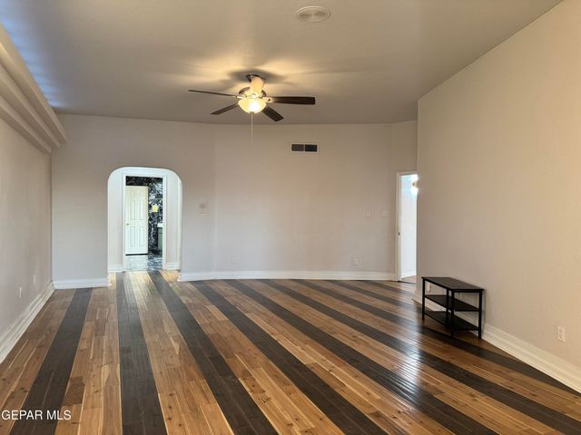605 BLUFF CANYON Circle, El Paso, TX 79912