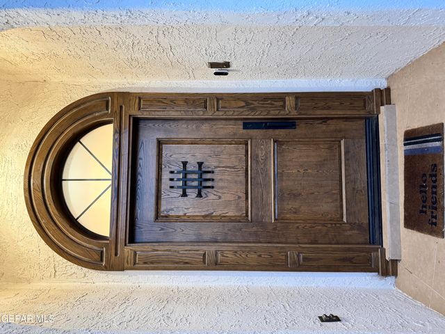 605 BLUFF CANYON Circle, El Paso, TX 79912