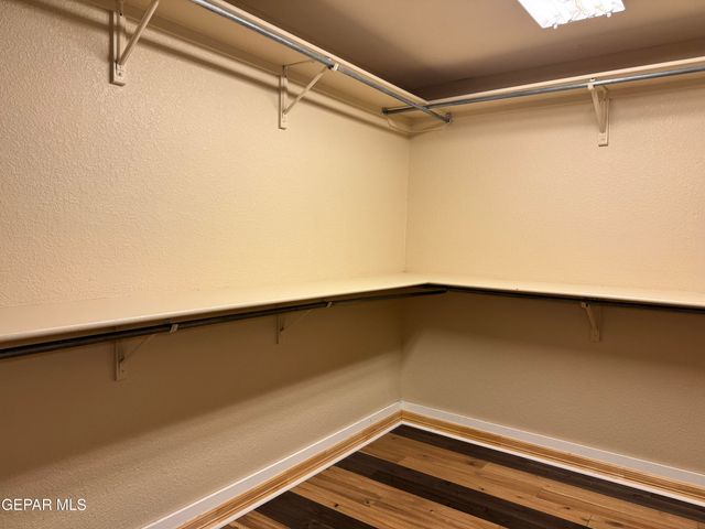 605 BLUFF CANYON Circle, El Paso, TX 79912