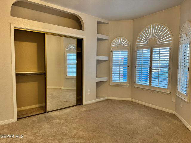 605 BLUFF CANYON Circle, El Paso, TX 79912