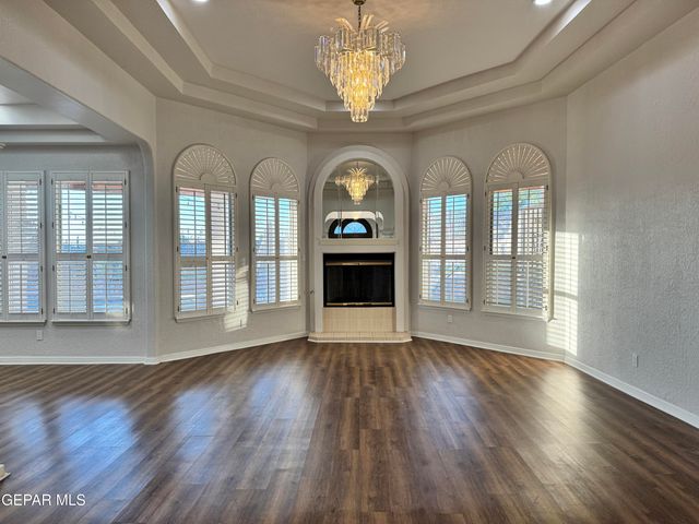 605 BLUFF CANYON Circle, El Paso, TX 79912