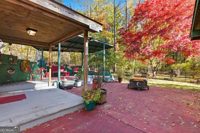 105 Holiday Loop, Cleveland, GA 30528