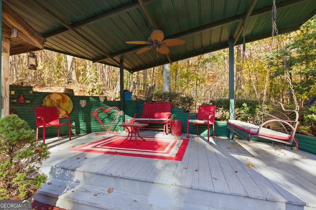 105 Holiday Loop, Cleveland, GA 30528