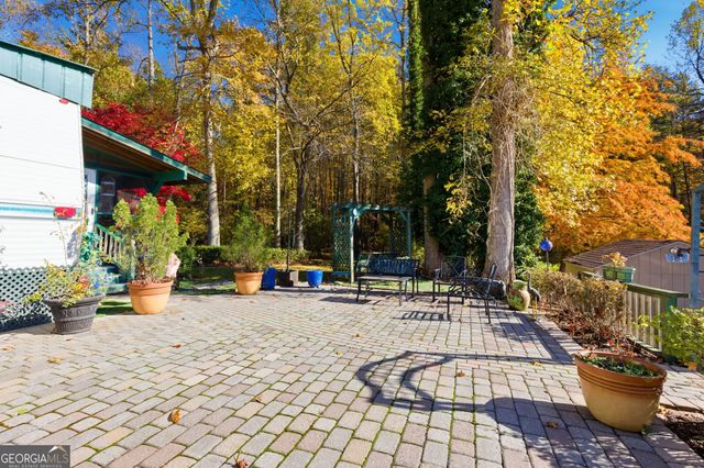 105 Holiday Loop, Cleveland, GA 30528