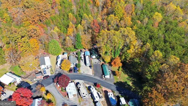105 Holiday Loop, Cleveland, GA 30528