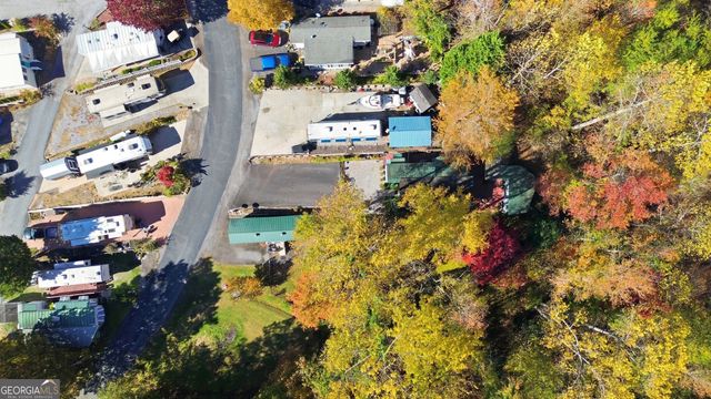 105 Holiday Loop, Cleveland, GA 30528
