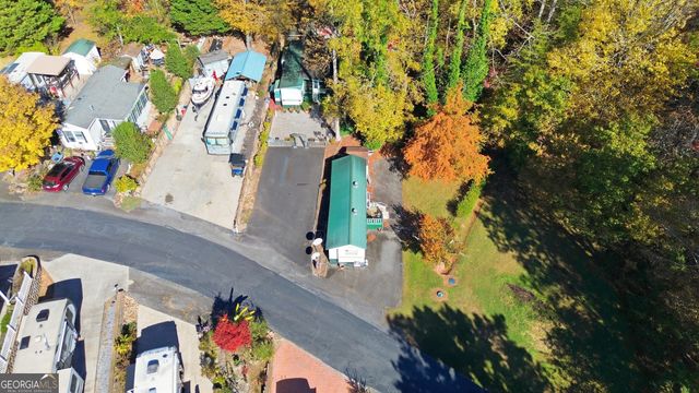 105 Holiday Loop, Cleveland, GA 30528
