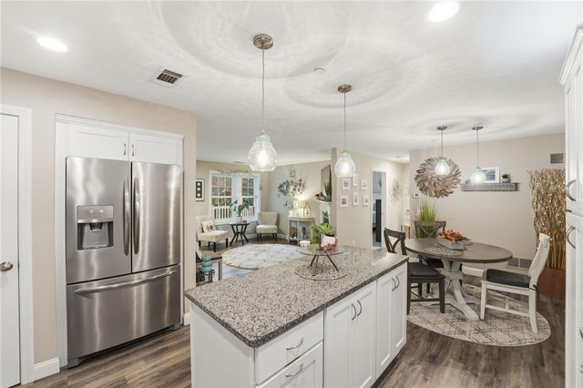 40 Saw Mill Drive 204, North Kingstown, RI 02852