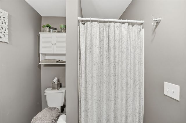 40 Saw Mill Drive 204, North Kingstown, RI 02852