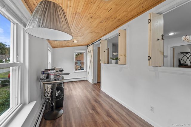 18 Larch Drive, Mahopac, NY 10541
