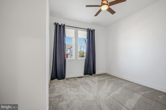 220 S RIDGE BROOK DR, Felton, DE 19943