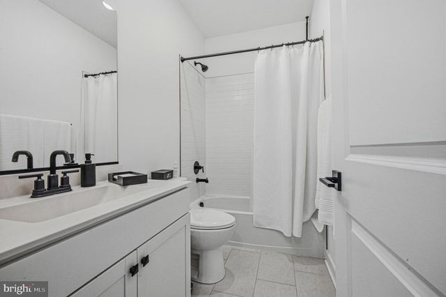 220 S RIDGE BROOK DR, Felton, DE 19943