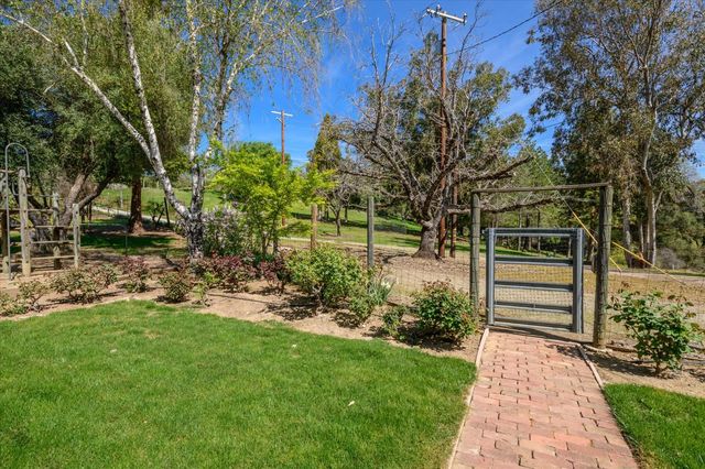 3461 Almosta Rd, Placerville, CA 95667