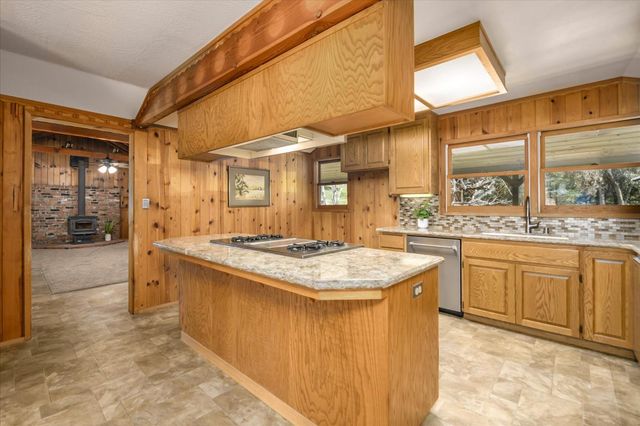 3461 Almosta Rd, Placerville, CA 95667