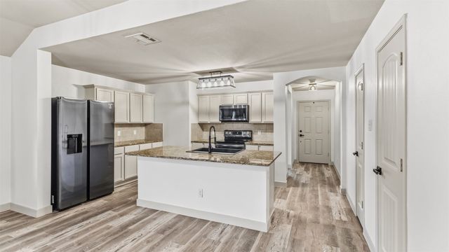 1302 Cedar Hollow Drive, Princeton, TX 75407