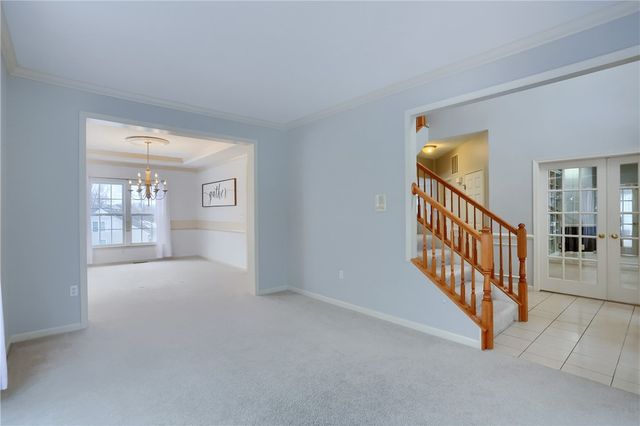 1603 Settlers Dr, Sewickley, PA 15143