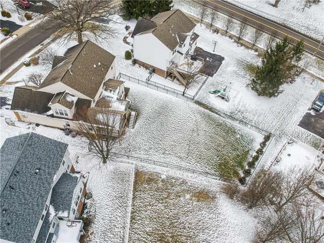 1603 Settlers Dr, Sewickley, PA 15143