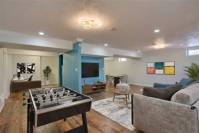 1603 Settlers Dr, Sewickley, PA 15143