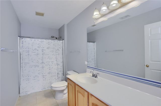 1603 Settlers Dr, Sewickley, PA 15143